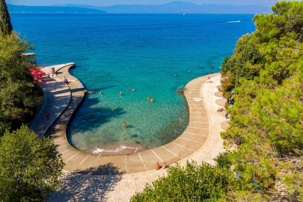 Apartments Vila Dk Malinska Luaran gambar