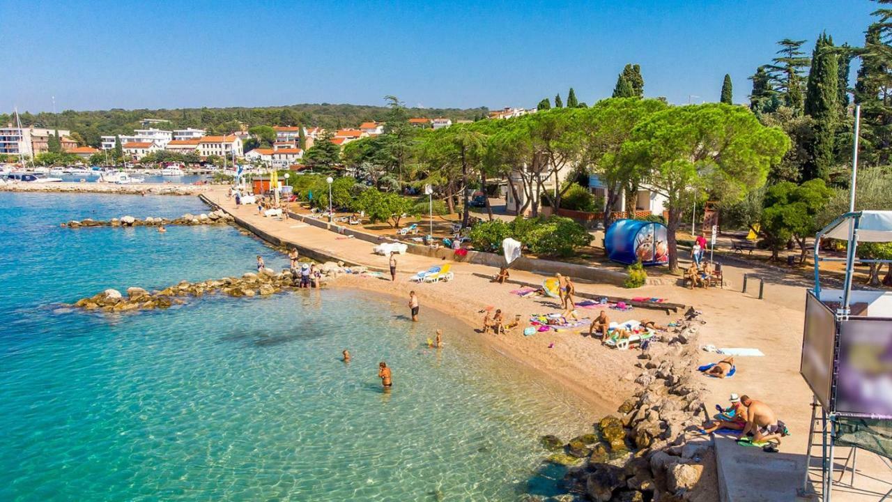 Apartments Vila Dk Malinska Luaran gambar