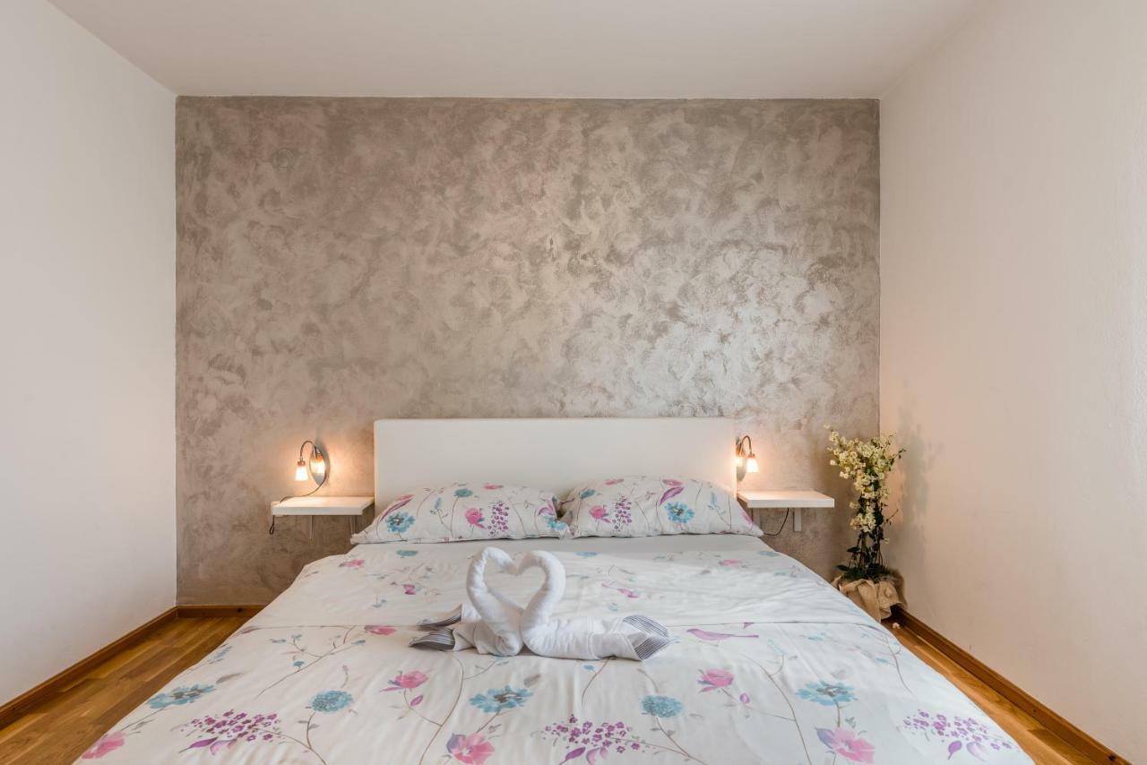Apartments Vila Dk Malinska Luaran gambar