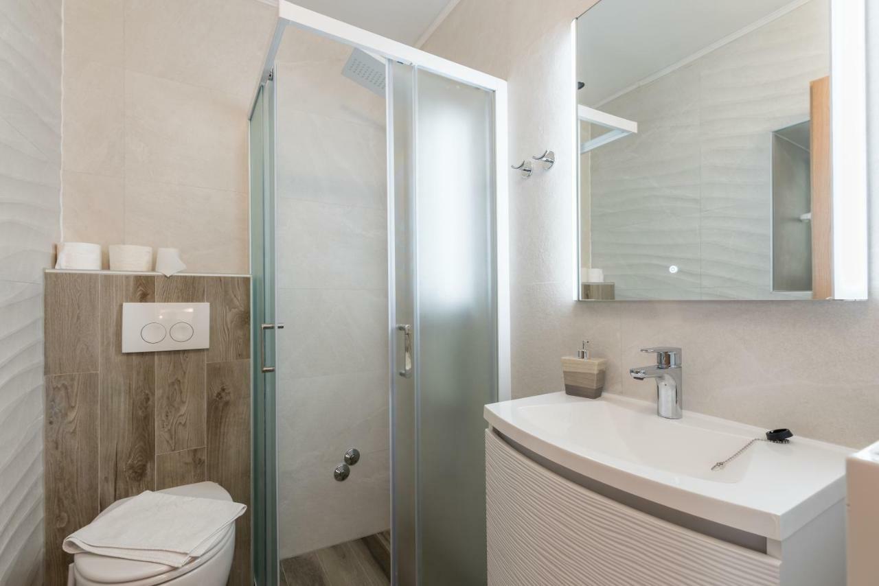 Apartments Vila Dk Malinska Luaran gambar