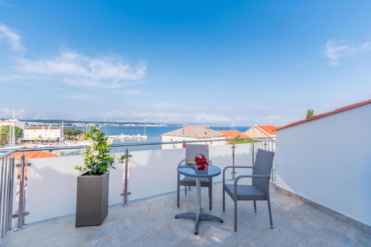 Apartments Vila Dk Malinska Luaran gambar